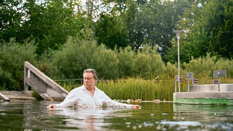 Die Kampagne mit Burgschauspieler Nicholas Ofczarek kommt gut an. (Bild: Burgenland Tourismus/Raphael Nastl)