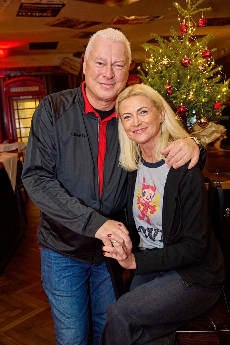 Toni Polster kam mit seiner Ehefrau Birgit. (Bild: Tuma Alexander/Starpix / A. Tuma)