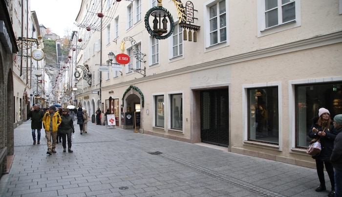 In der Getreidegasse wechseln manche nur die Adresse.