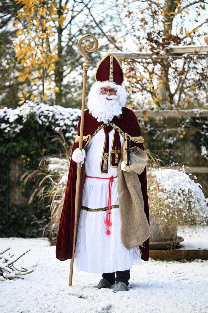 Still the crosier - and off we go