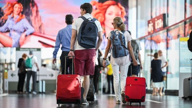 Flugreisen boomen – doch wie lange noch? Die Entwicklung der Wirtschaft wird auch Folgen für Airlines und damit Flughäfen haben. (Bild: Wenzel Markus)