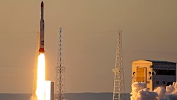 Der Satellit wurde mittels einer „Simorgh“-Trägerrakete ins All befördert (Symbolbild).