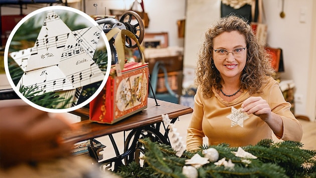 Bernadette Hartl in her Bernanderl upcycling studio, which also adorns her self-designed decorations made from book pages. (Bild: Krone KREATIV/Markus Wenzel (2))