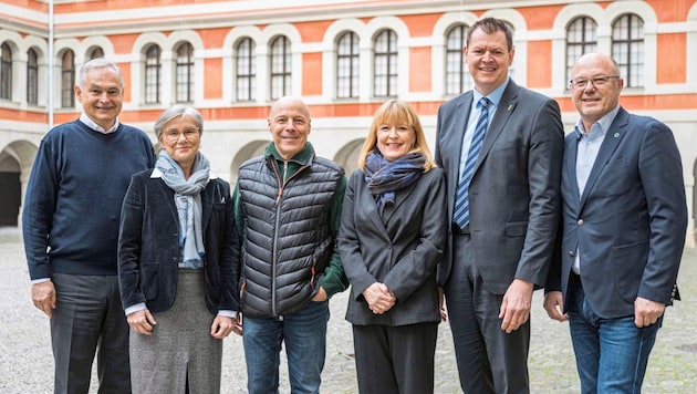 Von links: Gerhard Stark, Andrea Kurz, Erich Schaflinger, Michaela Wlattnig, Ulf Drabek und Josef Harb  (Bild: Juergen Fuchs)