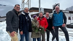 Feierlich enthüllt: Franz Klammer bekam seine eigene Skulptur in Bad Kleinkirchheim (Bild: Jennifer Kapellari)