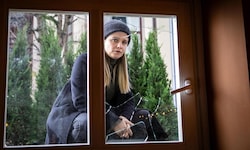 Liv Moormann findet ein kaputtes Fenster – war es Raubmord?