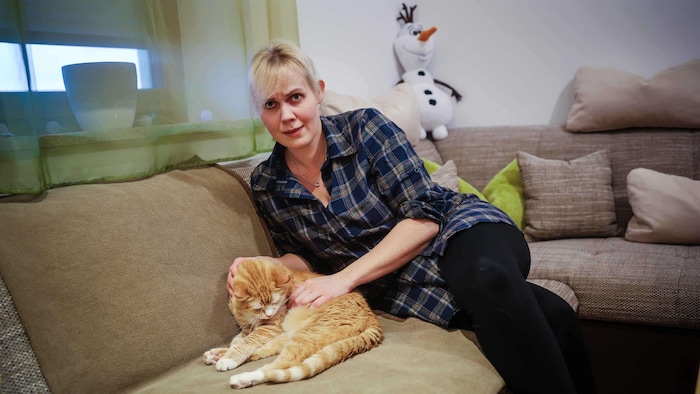 Mechatronics engineer and mother of two Kristin Peter (36) nursed her elderly "Michi" back to ...