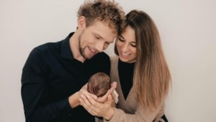 Thommy Ten & Amélie van Tass im magischen Babyglück: Vor Kurzem erblickte ihr Sohn das Licht der Welt. (Bild: Manu Wi)