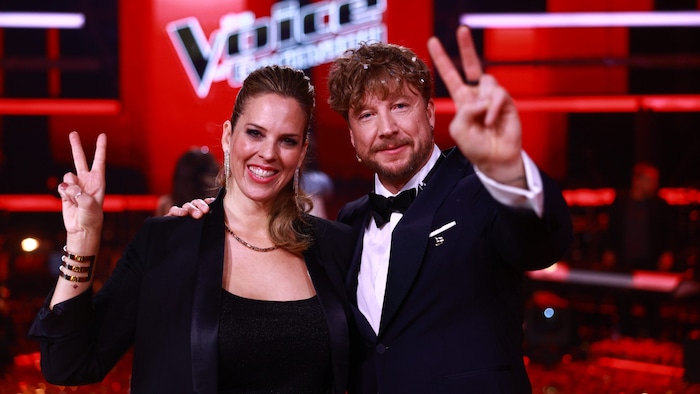„The Voice of Germany“-Siegerin Jennifer Lynn mit Coach Samu Haber