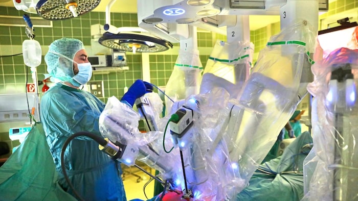 The robot makes such operations possible.