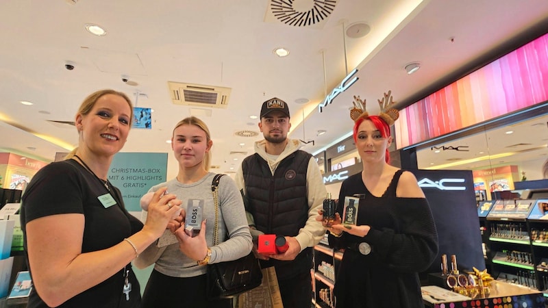 Für die Damen gibt es Parfums. (Bild: Tragner Christian/Tragner)