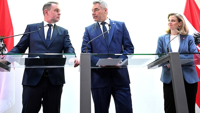 Vertreter der möglichen Zuckerl-Koalition: Babler, Nehammer, Meinl-Reisinger 