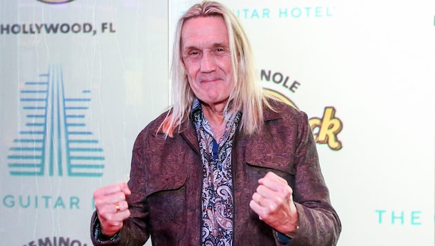 Nicko McBrain suffered a stroke in 2023. He had been playing drums for the band since 1982 and has now announced his (un)retirement. (Bild: AFP )