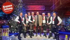 Die Spatzen mit der „Krone“ auf der Weihnachtsbühne in Flachau