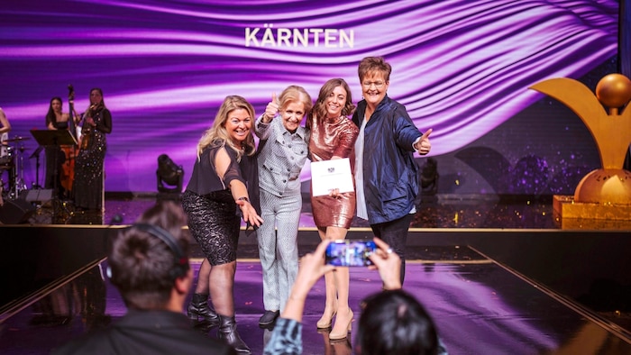 Zwei Kärntner Unternehmerinnen wurden in Wien bei der „Women in Business“-Gala ausgezeichnet ...