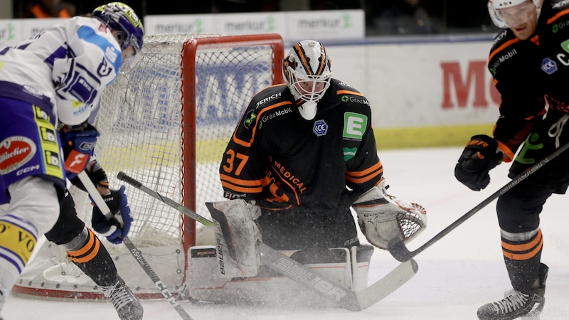 99ers-Goalie Gunnarsson konnte die Pleite nicht verhindern. (Bild: GEPA/GEPA pictures)