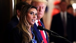 Alina Habba hat Donald Trump unter anderem in einem Zivilprozess gegen die Schriftstellerin E. Jean Carrol wegen sexuellen Missbrauchs und Verleumdung vertreten. (Bild: APA/Getty Images via AFP/GETTY IMAGES/Michael M. Santiago)