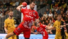 Im letzten Derby behielten Dejan Babic (22) und seine Harder in Bregenz mit 28:27 knapp die Oberhand.  (Bild: GEPA pictures)