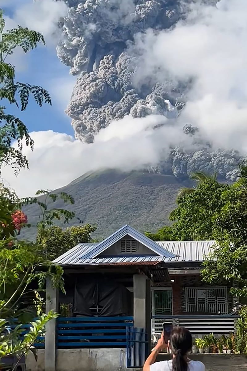 According to the seismology authority, the Kanlaon volcano has erupted more than 40 times since 1866. (Bild: AFP)