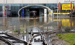 Gleise und Bahnhöfe unter Wasser – die Folgen des Hochwassers waren auch bei den ÖBB enorm.