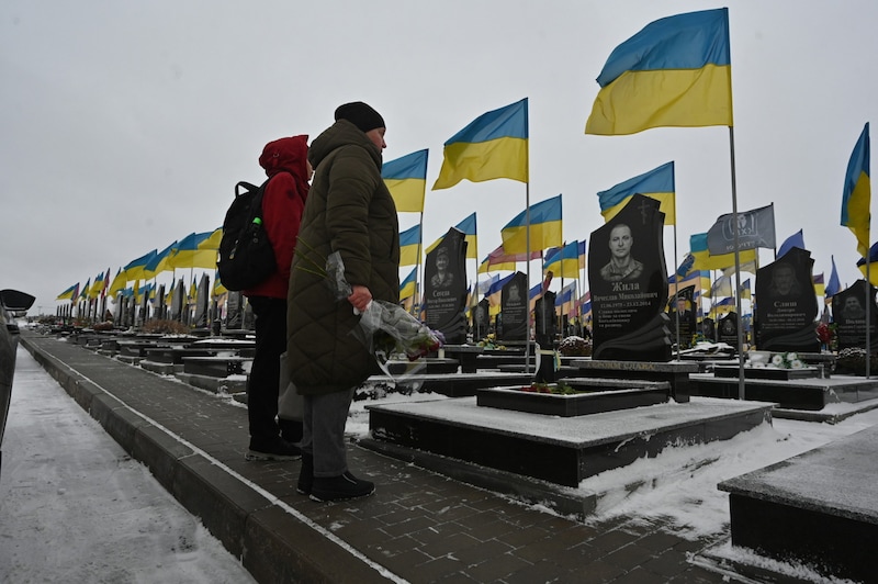 Zuletzt hatte Russland der Ukraine Ende November über 500 Soldatenleichen übergeben. (Bild: SERGEY BOBOK / AFP)