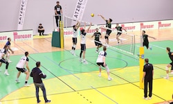 In Randsportarten wie Volleyball ist das Geld traditionell knapp.