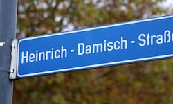 Die Umbenennung der Heinrich-Damisch-Straße ist beschlossen. Sie soll zum Pilotprojekt werden.