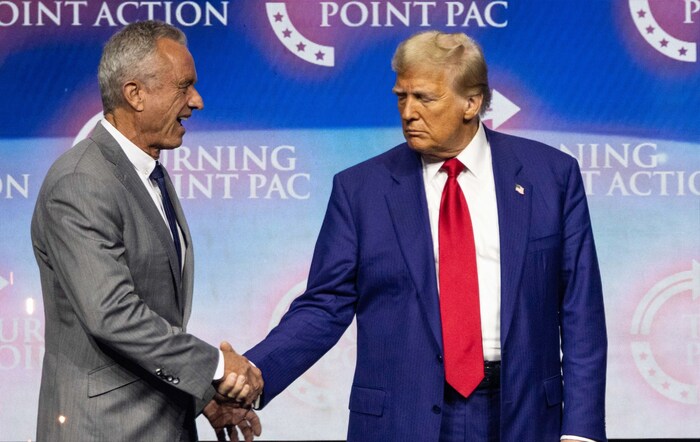 Kennedy schloss sich im Wahlkampf der Kampagne von Trump an.