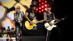 Eine feurige Show ist garantiert, wenn Axl Rose, Slash und Co. wieder das Wiener Happel-Stadion zum Beben bringen. (Bild: Guns N‘ Roses)