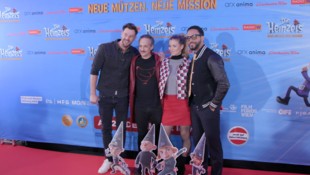 Paul Pizzera, Michael Ostrowski, Hilde Dalik und Cesár Sampson bei der Premiere von „Die Heinzels 2“ in Wien. (Bild: krone.tv)