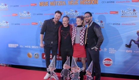 Paul Pizzera, Michael Ostrowski, Hilde Dalik und Cesár Sampson bei der Premiere von „Die Heinzels 2“ in Wien. (Bild: krone.tv)