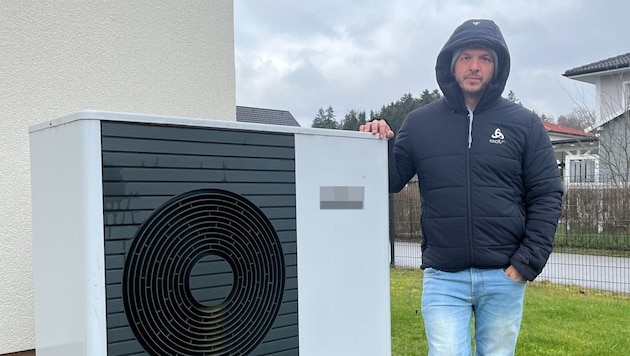 "First the inverter was replaced, now it's the compressor - after only three years," Mario Vorhauser is surprised. (Bild: zVg, Krone KREATIV)