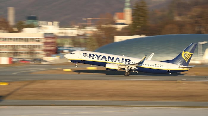 Europas größte Fluglinie hebt auch weiterhin aus Salzburg ab. 2025 geht es nach Alicante.
