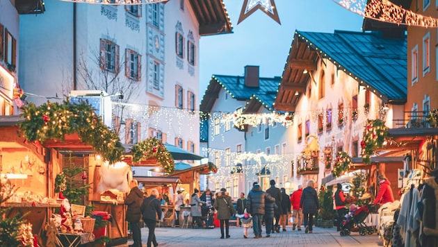 Being attractive for guests and locals - that is the aim according to the tourism association. The Advent market, which attracts many visitors from near and far to the town, is cited as a successful example. (Bild: Kitzbühel Tourismus)