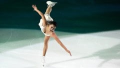 Alina Sagitowa zaubert auf der Eisfläche, im Straßenverkehr sieht das jedoch anders aus. (Bild: AFP or licensors)