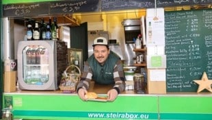 Jürgen Katter-Wolf betreibt die Steira-Box am Jakominiplatz. (Bild: Jauschowetz Christian)