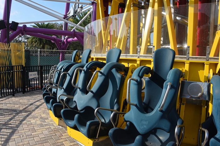 Korrekte „Free Fall Ride“-Anlage der Tiroler Firma wie im Wiener Prater mit maximalen sechs ...