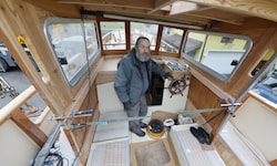 Arnold „Pani“ Panholzer will mit seinem Schiff 2025 in See stechen.