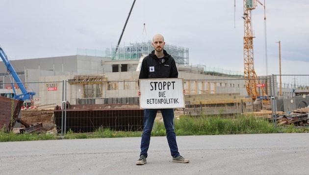 Simon Pories is soil protection spokesman for the WWF. (Bild: WWF-Oesterreich)