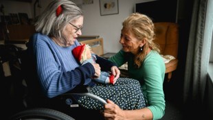 Die Beschäftigung mit Demenzkranken erfordert Fingerspitzengefühl