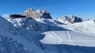 Aktuell herrschen dank des frühen Wintereinbruchs im September perfekte Bedingungen am Dachstein. (Bild: Planai-Bahnen/Vettori)