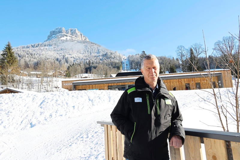 Loser-Bergbahn-Chef Rudolf Huber ist stolz, dass Androsch sein Herzensprojekt noch abschließen konnte. (Bild: Jauschowetz Christian)