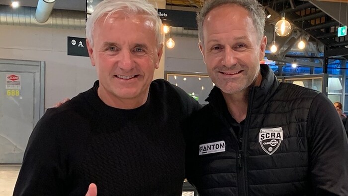 Organisator Heinz Fuchsbichler (li.) mit Altach-Sportdirektor Roland Kirchler, der in Hard die ...