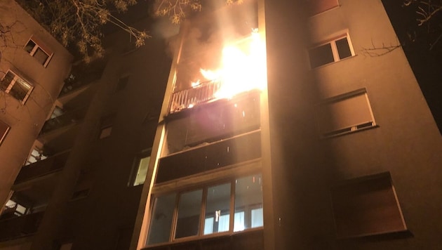 A fire broke out in Graz's Bahnhofstrasse early on Friday morning. (Bild: BF Graz)