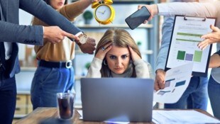 Seit Corona ist der Stress im Beruf gestiegen, berichtet die AK OÖ.