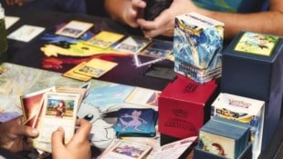 Für die einen sind es nur Spielkarten, für die anderen geliebtes Hobby und begehrte ...
