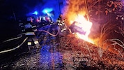 Das Auto brannte lichterloh.