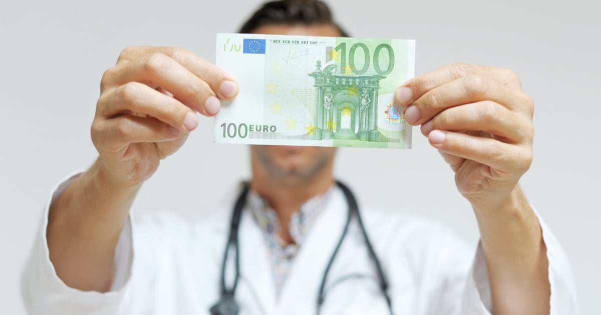 all-specialties-how-much-money-doctors-earn-the-complete-list