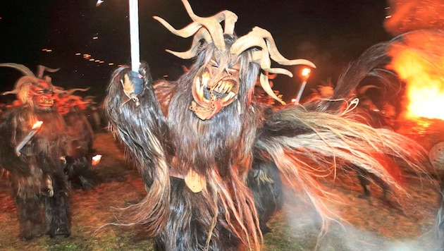 Die Raunächte nicht nur im Brauchtum lebendig. Sie sind auch ein Symbol für die Sehnsucht des ...