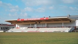 Der ASV Siegendorf stellte den Spielbetrieb in der Regionalliga Ost ein. Der Verein will Insolvenz anmelden (Bild: Urbantschitsch Mario)